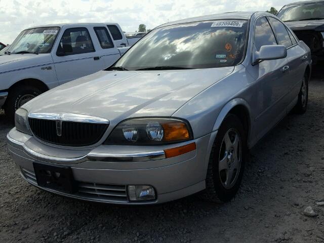 1LNHM86S71Y678824 - 2001 LINCOLN LS SILVER photo 2