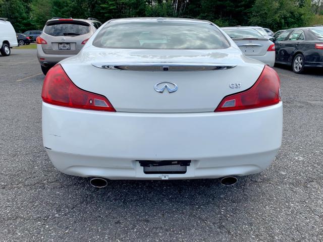 JNKCV64F09M654744 - 2009 INFINITI G37 WHITE photo 4