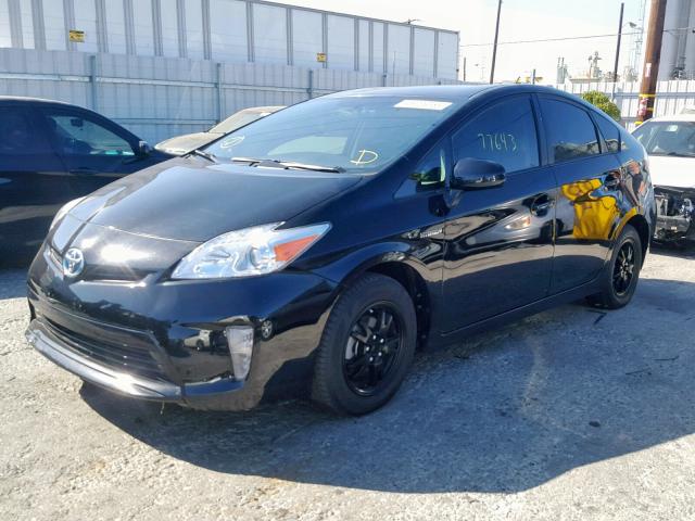 JTDKN3DU8F0471864 - 2015 TOYOTA PRIUS BLACK photo 2