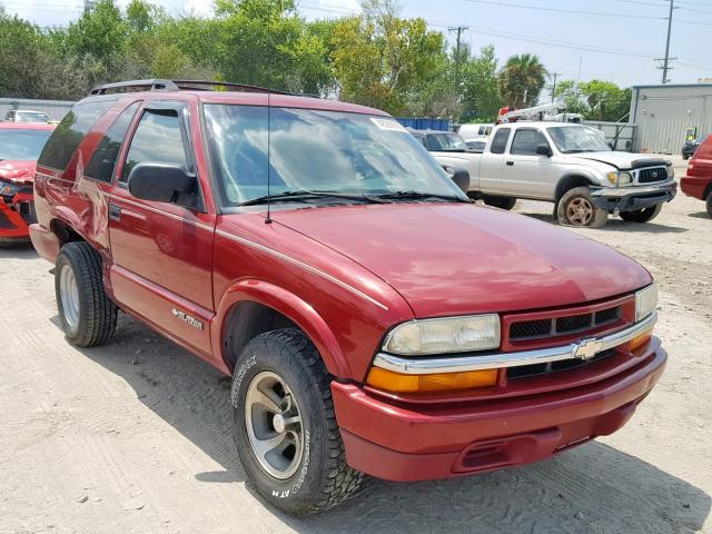 1GNCS18WX2K197201 - 2002 CHEVROLET BLAZER RED photo 1