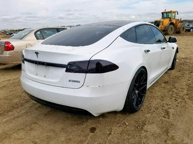 5YJSA1E40GF172550 - 2016 TESLA MODEL S WHITE photo 4