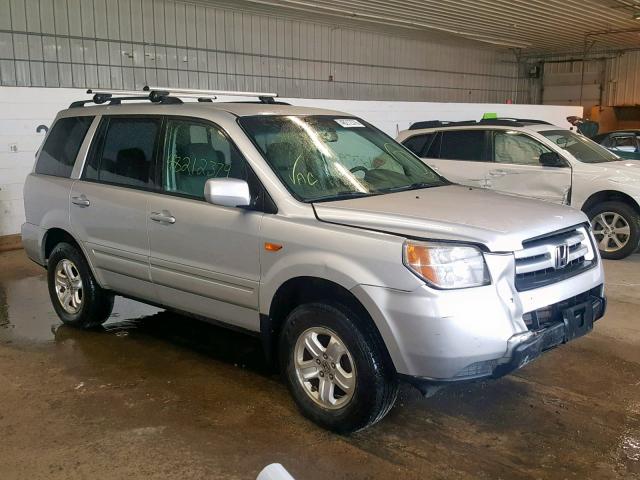 5FNYF18258B043677 - 2008 HONDA PILOT VP SILVER photo 1