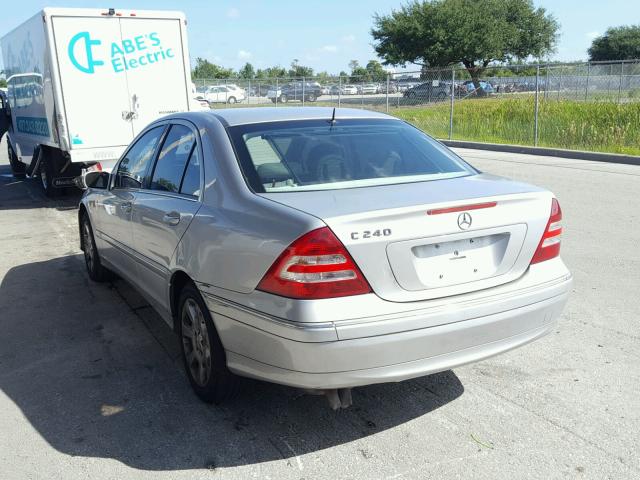 WDBRF61J75A678597 - 2005 MERCEDES-BENZ C 240 SILVER photo 3