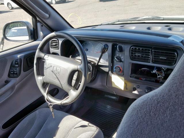 1B7GL22Z2YS592675 - 2000 DODGE DAKOTA WHITE photo 9