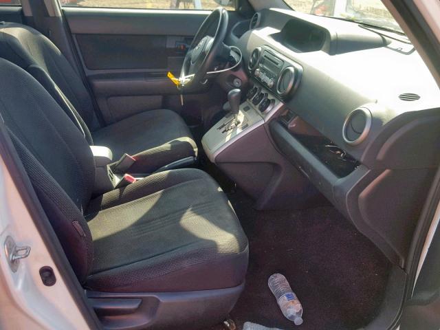 JTLKE50E481056889 - 2008 TOYOTA SCION XB 白色 照片 5