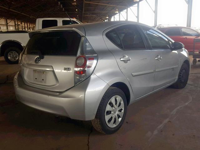 JTDKDTB31E1563422 - 2014 TOYOTA PRIUS C SILVER photo 4