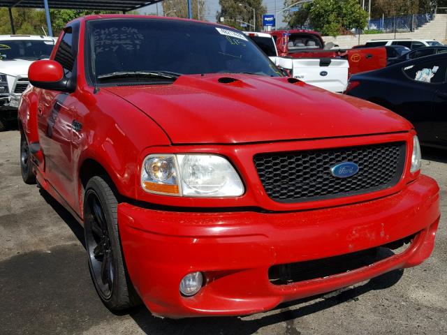 2FTZF0739YCB16050 - 2000 FORD F150 SVT L RED photo 1