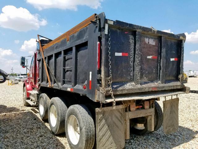 2FWJA3CV56AW29891 - 2006 STERLING TRUCK AT 9500 RED photo 3