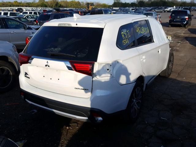 JA4AD2A32HZ070940 - 2017 MITSUBISHI OUTLANDER WHITE photo 4