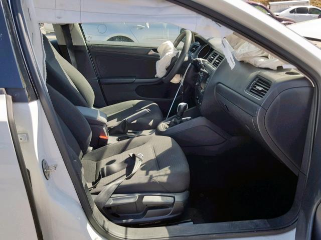 3VW2K7AJ7FM354524 - 2015 VOLKSWAGEN JETTA BASE WHITE photo 5