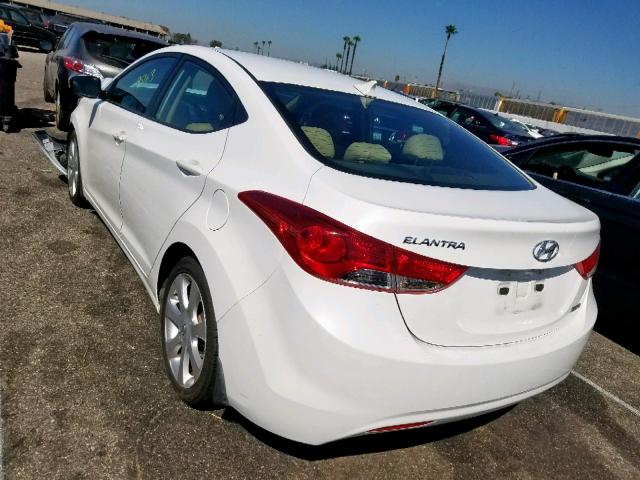 5NPDH4AE5DH183545 - 2013 HYUNDAI ELANTRA GL WHITE photo 3