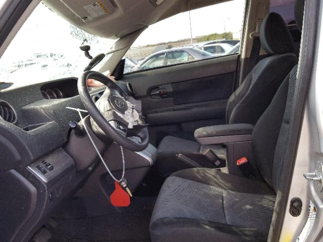 JTLZE4FE8CJ021362 - 2012 TOYOTA SCION XB Gümüş foto 5