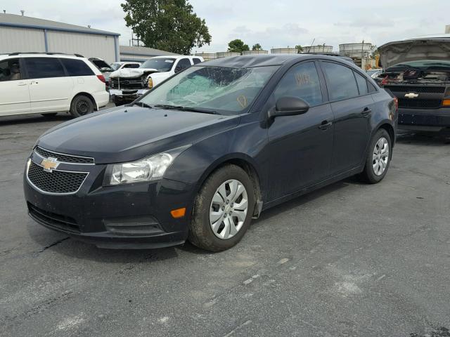 1G1PA5SH8D7257778 - 2013 CHEVROLET CRUZE LS BLACK photo 2