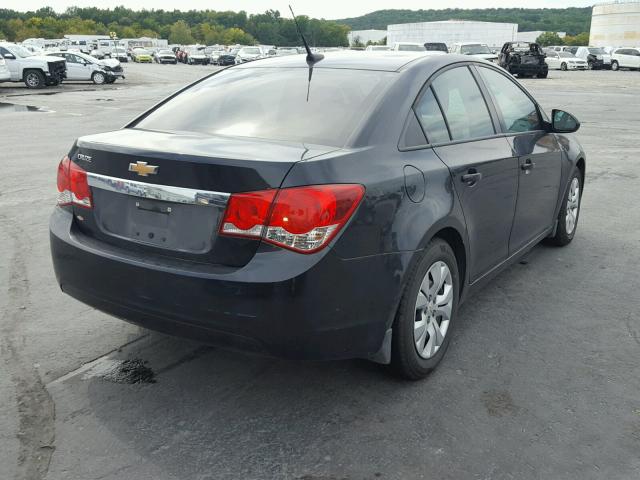 1G1PA5SH8D7257778 - 2013 CHEVROLET CRUZE LS BLACK photo 4