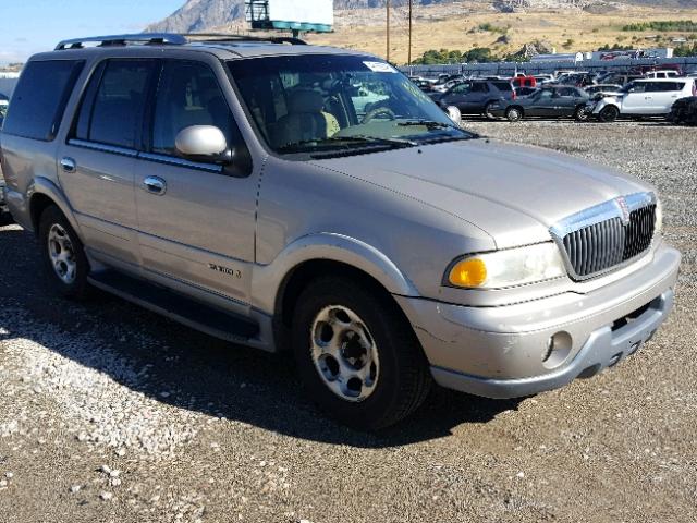 5LMEU27A0YLJ42551 - 2000 LINCOLN NAVIGATOR TAN photo 1