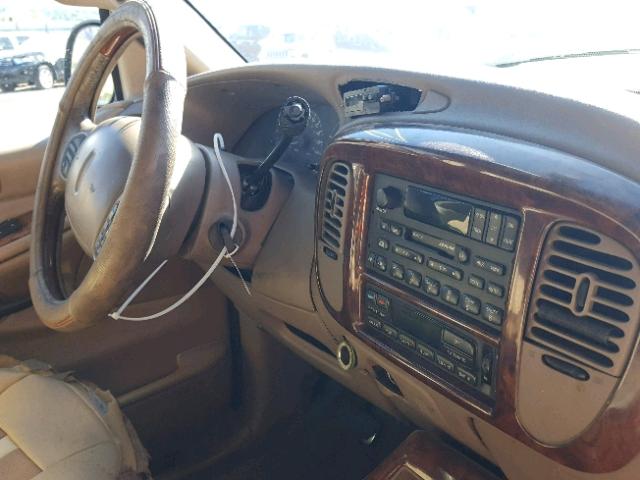 5LMEU27A0YLJ42551 - 2000 LINCOLN NAVIGATOR TAN photo 9