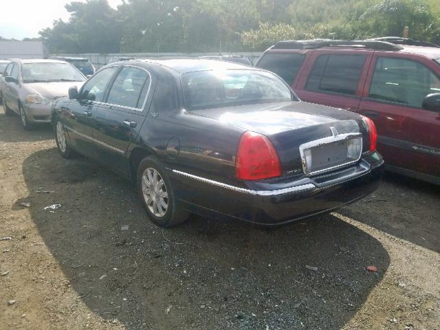 2LNBL8CV3BX753737 - 2011 LINCOLN TOWN CAR S BLACK photo 3