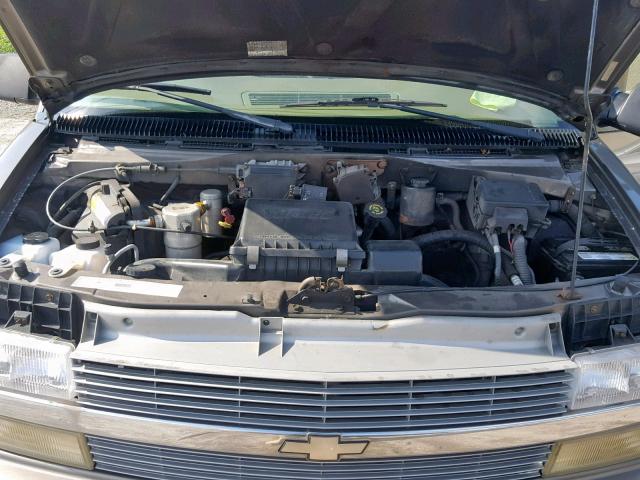 1GNDM19W6YB169417 - 2000 CHEVROLET ASTRO GRAY photo 7