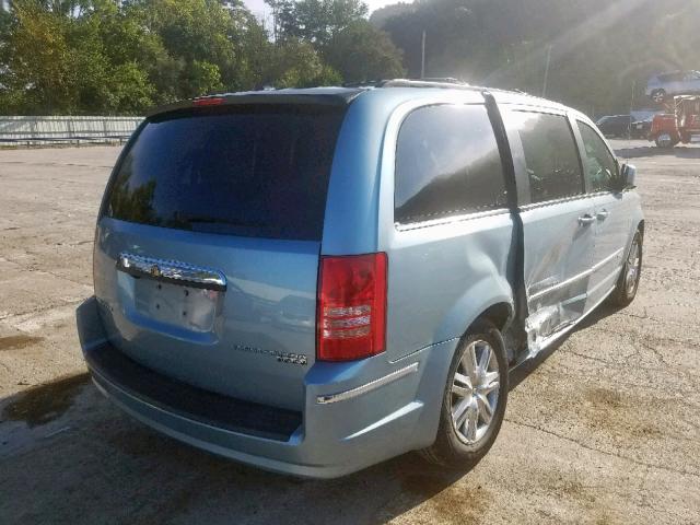 2A4RR5D16AR286595 - 2010 CHRYSLER TOWN & COU BLUE photo 4