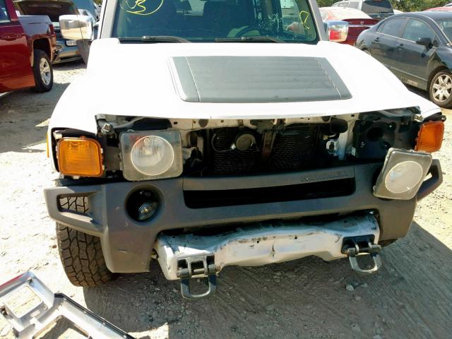 5GTEN13E388149609 - 2008 HUMMER H3 WHITE photo 9