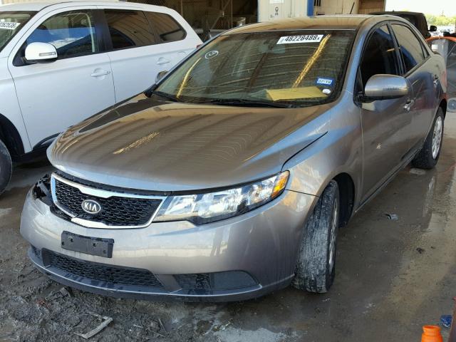 KNAFU4A20C5570509 - 2012 KIA FORTE EX SILVER photo 2