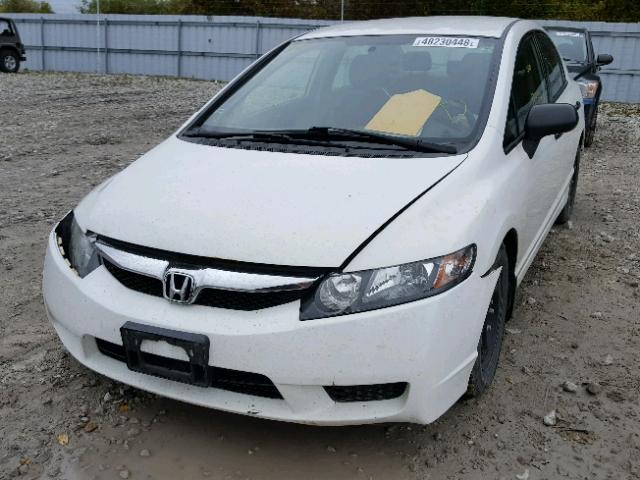 2HGFA16299H005441 - 2009 HONDA CIVIC DX WHITE photo 2