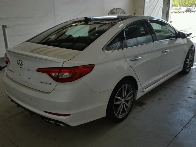 5NPE34AB8FH041816 - 2015 HYUNDAI SONATA SPO WHITE photo 4