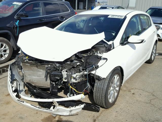 KNAFX5A81F5356649 - 2015 KIA FORTE EX WHITE photo 2