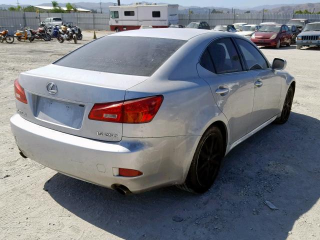 JTHBK262165023112 - 2006 LEXUS IS 250 SILVER photo 4