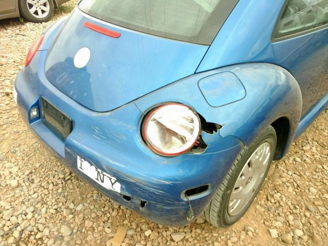 3VWBK31C54M407468 - 2004 VOLKSWAGEN NEW BEETLE 蓝色 照片 9