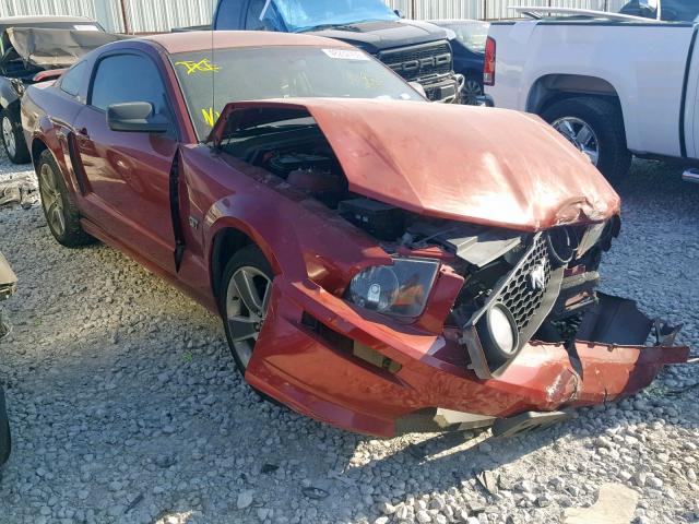 1ZVHT82H395102837 - 2009 FORD MUSTANG GT RED photo 1