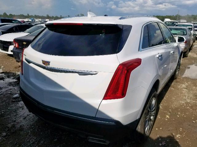 1GYKNBRSXHZ158664 - 2017 CADILLAC XT5 LUXURY WHITE photo 4