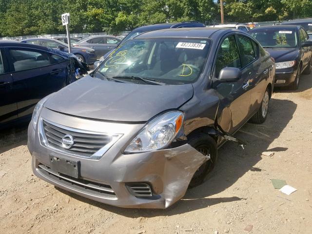 3N1CN7AP0DL828676 - 2013 NISSAN VERSA S GRAY photo 2