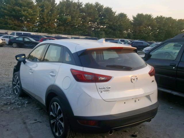 JM1DKFC73K0442622 - 2019 MAZDA CX-3 TOURI WHITE photo 3