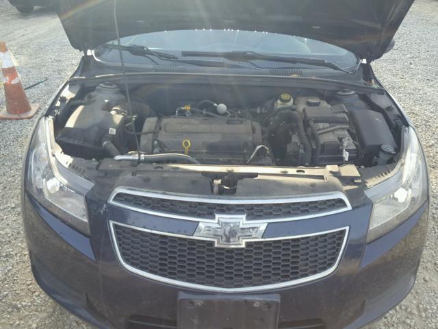 1G1PA5SG7E7180054 - 2014 CHEVROLET CRUZE LS BLUE photo 7