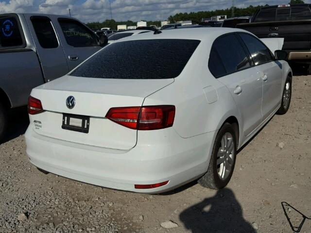 3VW2K7AJ1FM201850 - 2015 VOLKSWAGEN JETTA BASE Սպիտակ լուսանկար 4