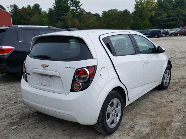 1G1JA6SG0G4130726 - 2016 CHEVROLET SONIC LS 白色 照片 4