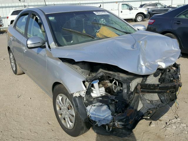 KNAFU4A21B5398182 - 2011 KIA FORTE EX SILVER photo 1