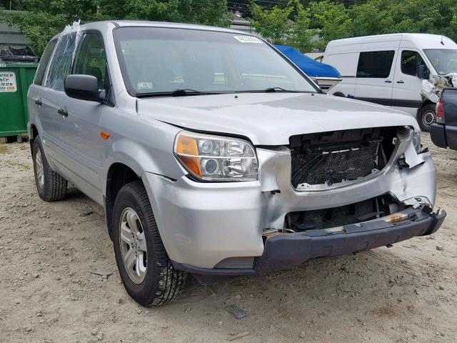 2HKYF18117H512741 - 2007 HONDA PILOT LX SILVER photo 1