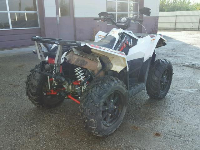 4XASVE950FA220979 - 2015 POLARIS SCRAMBLER WHITE photo 4