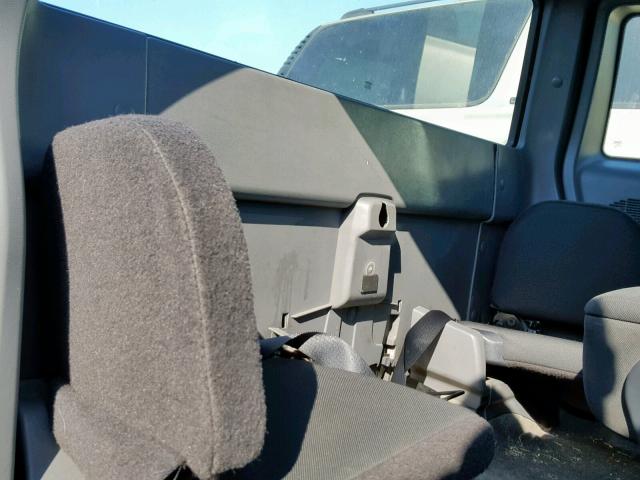 1FTLR4FE1BPA67956 - 2011 FORD RANGER SUP GRAY photo 6