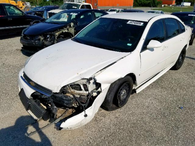 2G1WS57M191309562 - 2009 CHEVROLET IMPALA POL WHITE photo 2