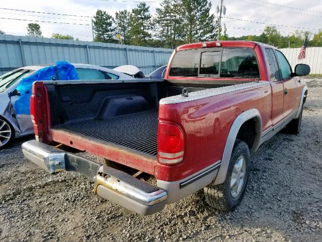 1B7GG23X9VS260486 - 1997 DODGE DAKOTA RED photo 4