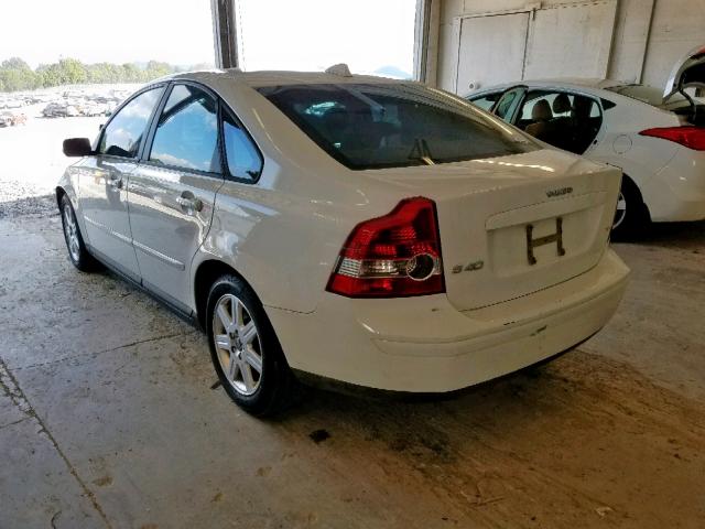 YV1MS382X62187578 - 2006 VOLVO S40 2.4I WHITE photo 3