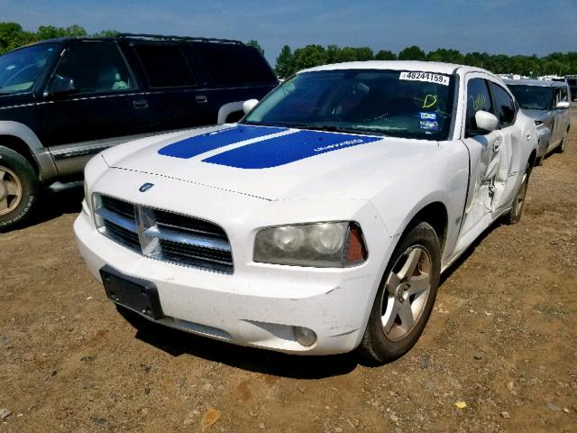 2B3CA3CV4AH263545 - 2010 DODGE CHARGER SX WHITE photo 2