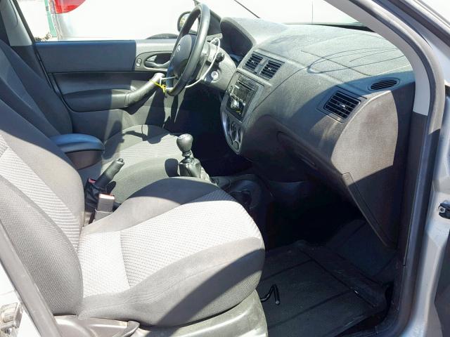 1FAHP37N87W248608 - 2007 FORD FOCUS ZX5 SILVER photo 5