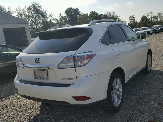 JTJBC1BA8C2435205 - 2012 LEXUS RX 450 WHITE photo 4