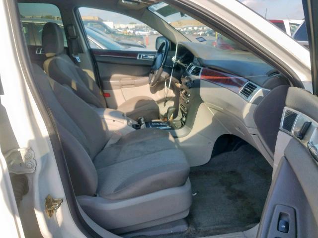 2A4GM68416R744955 - 2006 CHRYSLER PACIFICA T WHITE photo 6