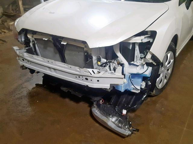 JF1GJAA64EH010081 - 2014 SUBARU IMPREZA WHITE photo 9