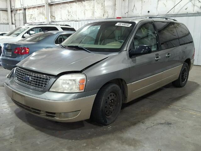 2FMZA58275BA07973 - 2005 FORD FREESTAR L GRAY photo 2